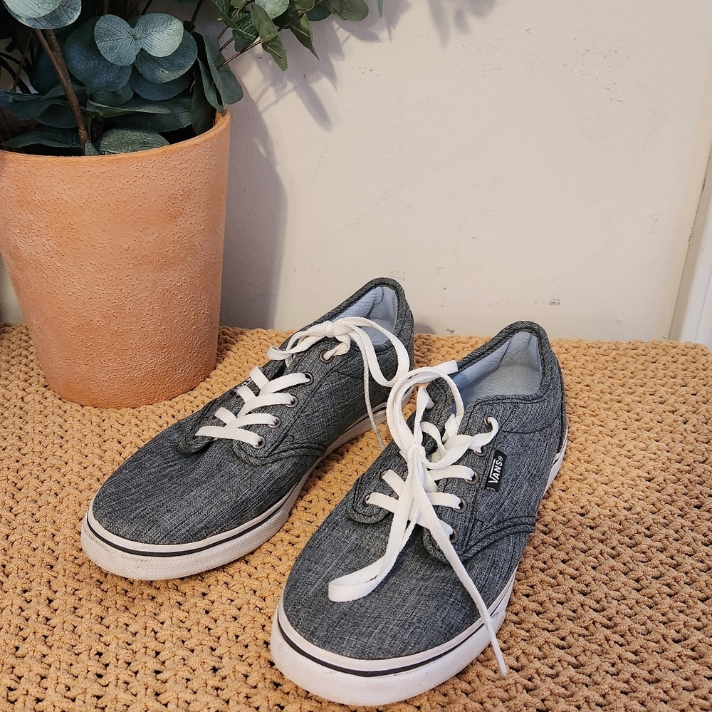 Vans Gray Canvas Low-Top Sneakers Size 6